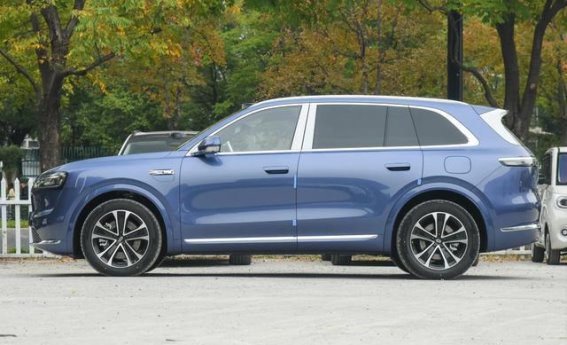 全新问界M7销量破4万背后的全面升级与豪华体验