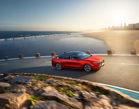 福特新蒙迪欧：再度出发，驾享未来