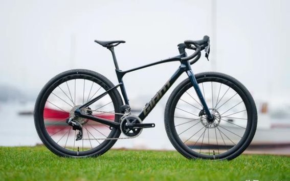 2026年砾石公路车更新展望：高性能与创新设计的完美结合