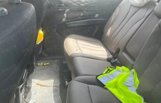 疑似新款比亚迪宋MAX谍照曝光：外观内饰大幅升级，空间依旧出色