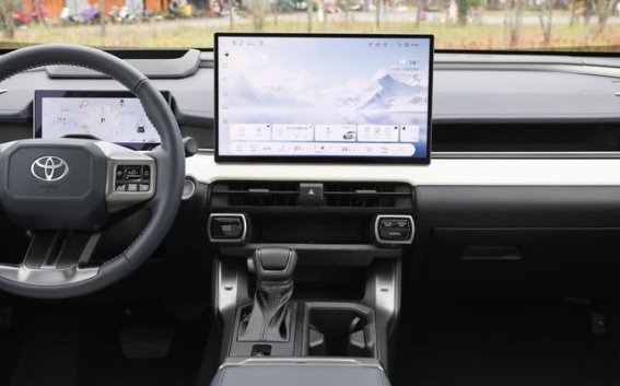 威兰达2026款双擎四驱MAX：油电兼备的家庭全能SUV