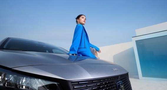 东风标致新408龘龘款拉图版，8.97万元起，3年0息超值优惠引爆市场