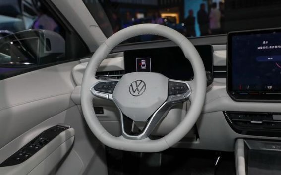 大众朗逸Pro：8万元级高颜值家轿的全新竞争力