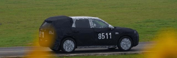 极氪8X路试谍照曝光，定价或突破45万元，明年一季度亮相