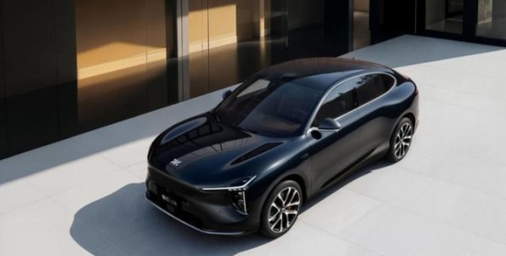 智己LS6：精准操控与舒适体验的极致融合