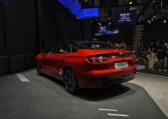 新款福特蒙迪欧正式上市：动力与智能双重升级