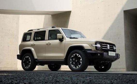 坦克300 Hi4-T宁德时代版：动力升级与充电速度的双重突破