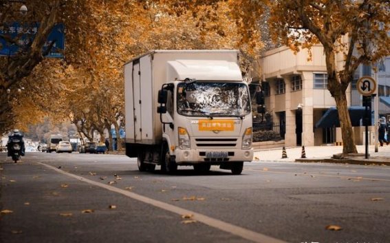 博世全栈方案：如何应对商用车市场的复杂挑战