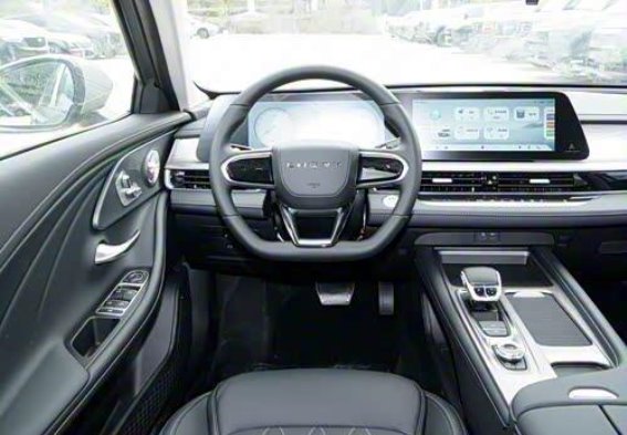 艾瑞泽8：从设计到安全，全面解读这款出行新选择