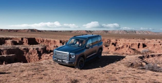 二代哈弗H9穿越版：原厂定制的越野利器