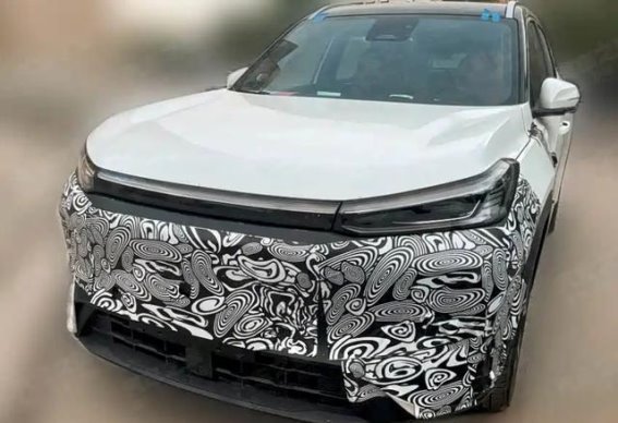 吉利银河M7内饰谍照曝光，星舰7元素加持，插混紧凑型SUV的全新选择