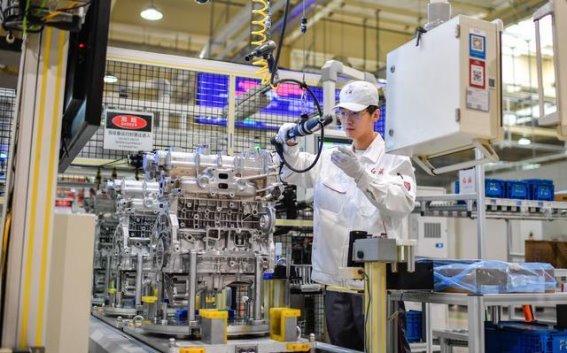 国企新能源加速突围，资本与技术谁先占先机