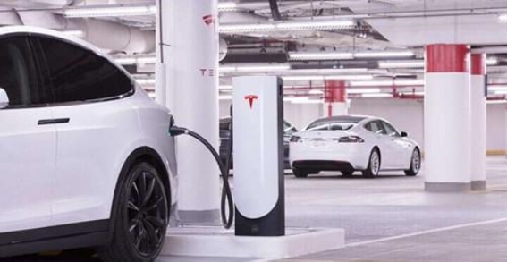 宝马正式加入特斯拉超级充电网络 打开跨品牌充电新局面