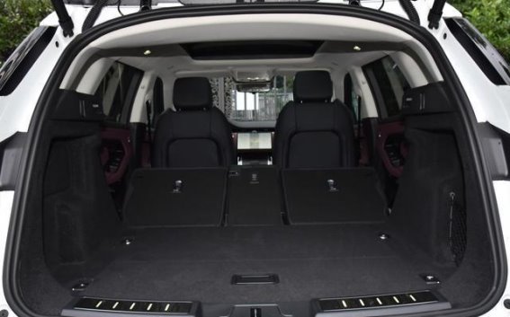 23.98万起全新揽胜极光L，豪华与实用兼顾的家庭SUV