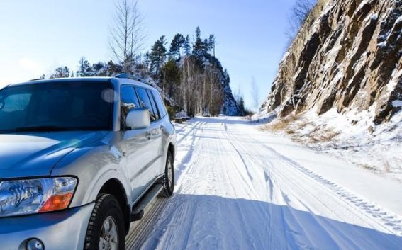 冬季开车别硬扛，这6个用车误区要避开