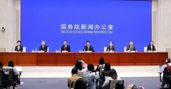 离境退税政策再升级：优化服务，提升购物体验