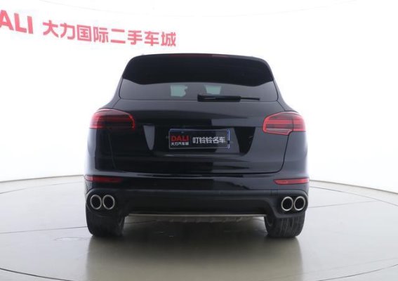 30万元出头实现保时捷Cayenne梦，2016款Cayenne 3.0T，10万公里的性能与豪华