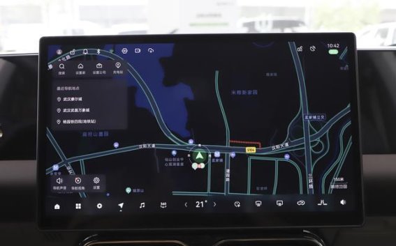20万元级家用SUV，空间充裕配置先进，零跑C11值得关注