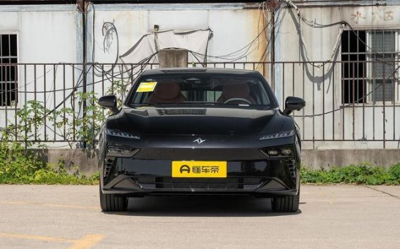 2025款东风奕派eπ007：升级换代，如何打破市场局限？