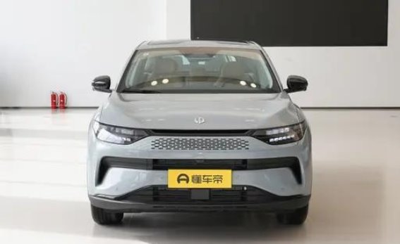 零跑C11 2024款 580尊享版评测：中型新能源SUV的全新体验