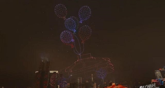 端午六一重庆夜空奇遇，长安汽车科技秀点亮节日狂欢
