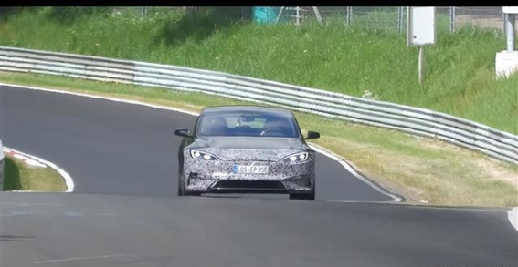 特斯拉Model S Plaid挑战纽北赛道纪录，力争四门车极速桂冠