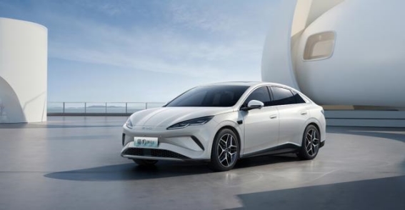 比亚迪海豹06EV：颜值与性能的完美结合，重新定义家用电动轿跑