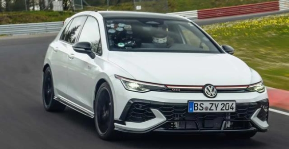 高尔夫GTI Edition 50刷新纽北圈速纪录，成大众最速量产车