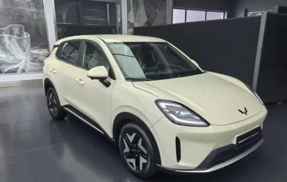 五菱缤果S实车曝光，纯电小型SUV市场迎来新竞争者