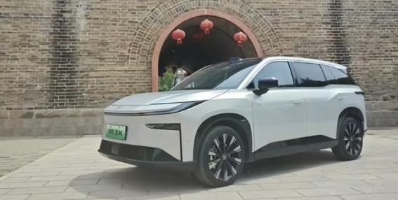 广汽丰田铂智3X：智能与安全的全新跨越