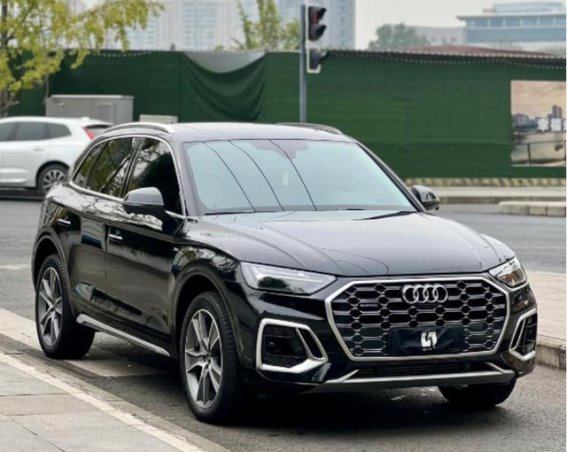 凯迪拉克全新XT5与奥迪Q5L对比评测:豪华SUV的终极较量