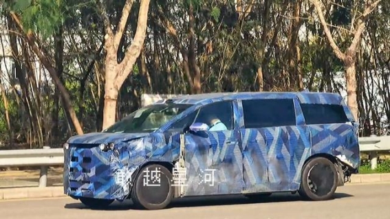 腾势D9L新谍照曝光：豪华感升级，空间更宽敞