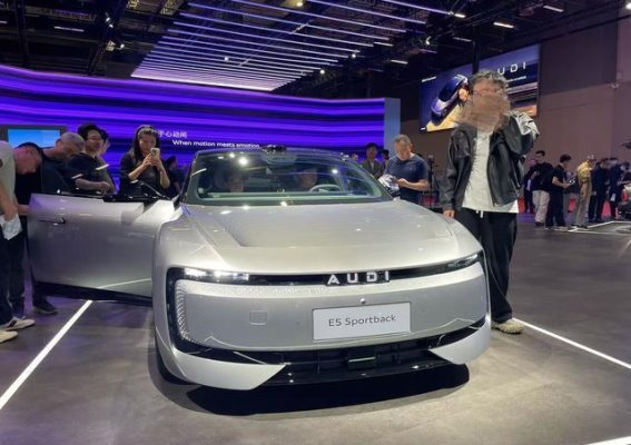 奥迪电动化战略调整:更审慎的转型路径