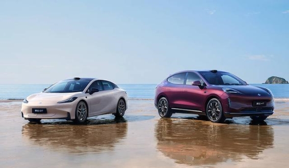 焕新升级的智能电动双子星——2025款昊铂HT/GT正式上市