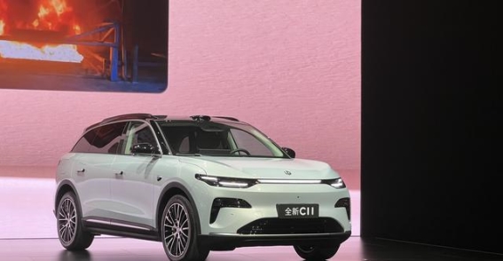 零跑C11：走向挑战中国汽车的“卡罗拉”