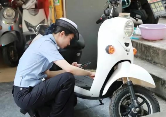 购买电动车前必须避开的3个坑，别让交警罚单找上你