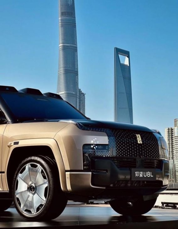仰望U8L：豪华与科技完美融合的全尺寸行政SUV