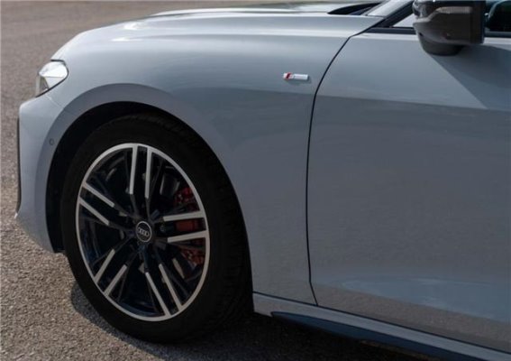 一汽奥迪A5L:智能科技突破重塑燃油车新标准