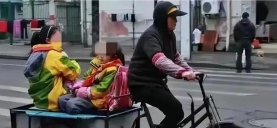 禁行“老头乐”后，这些新型接娃方式渐成热门