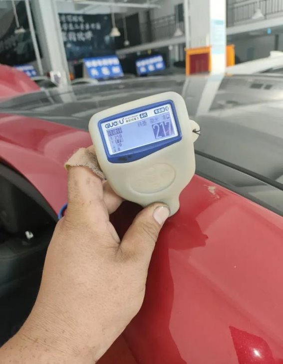 开了七年的红色奔驰C200运动版,现在入手还值吗?