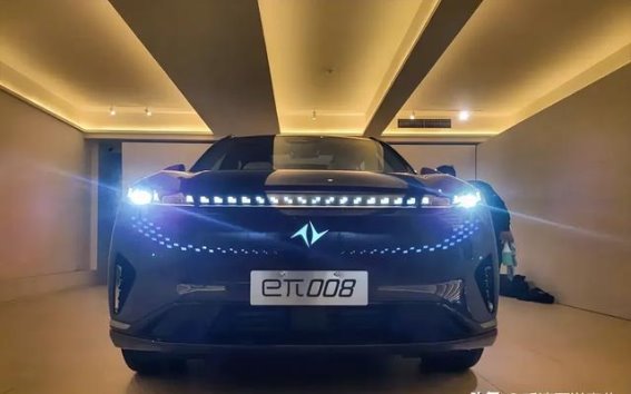 2026款东风奕派eπ008六座版：家庭出行的新舒适标杆