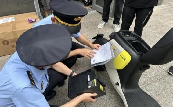 比亚迪1169元电动两轮车电池：价格是否值得消费者买单？