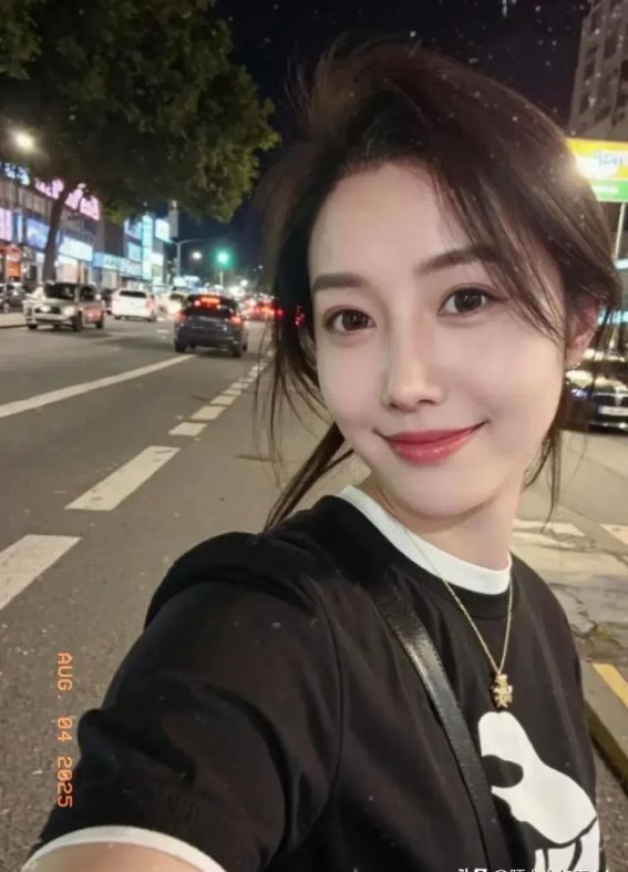 零跑B10：一次偶遇，科技与情感的交织