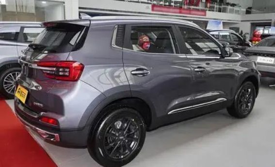 瑞虎5X卓越版：时尚与实用并存的家庭首选SUV
