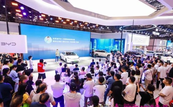 2025青岛国际车展:智慧出行引领未来