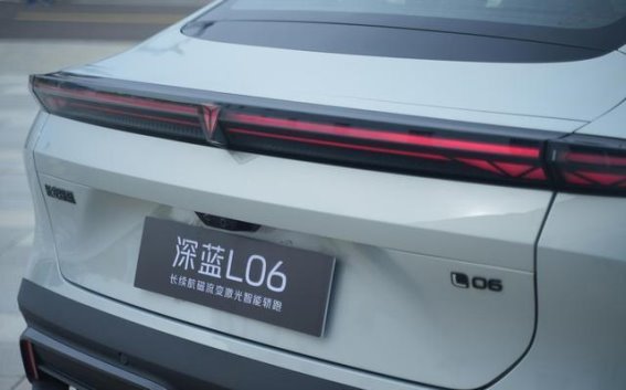 深蓝L06:20万级车型的法拉利悬架技术,重新定义驾乘体验