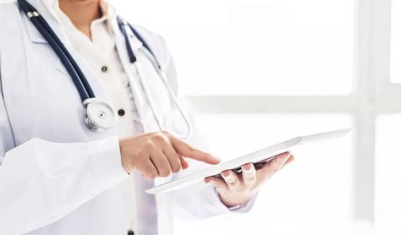 医生提醒:4种蔬菜必须焯水,忽视健康隐患不可不知