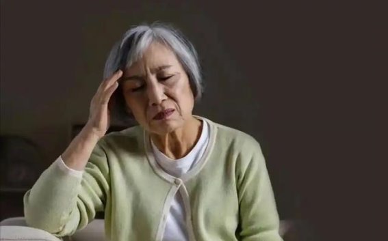 警惕!阿尔茨海默症早期的6个隐秘信号