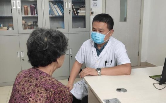 做家务与帕金森病的关系：65岁后如何科学安排家务活动