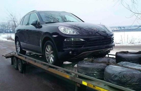 俄罗斯数百辆保时捷突遭断电瘫痪，卫星系统疑受干扰